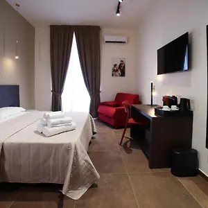 Sciuscia Beb Spaccanapoli Naples