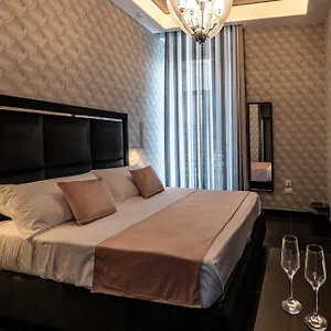 Luna Luxury Naples